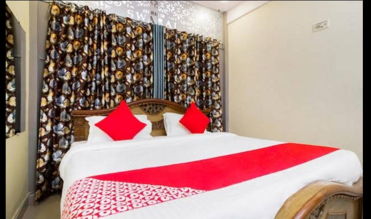 Hotel Swaraj Logde パンベル エクステリア 写真